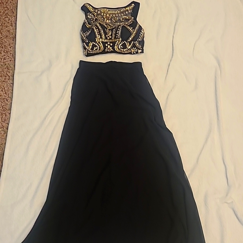 Two piece, black, Windsor, formal dress size 3/4